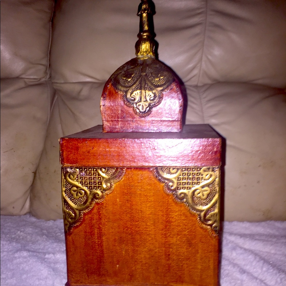 Unique box